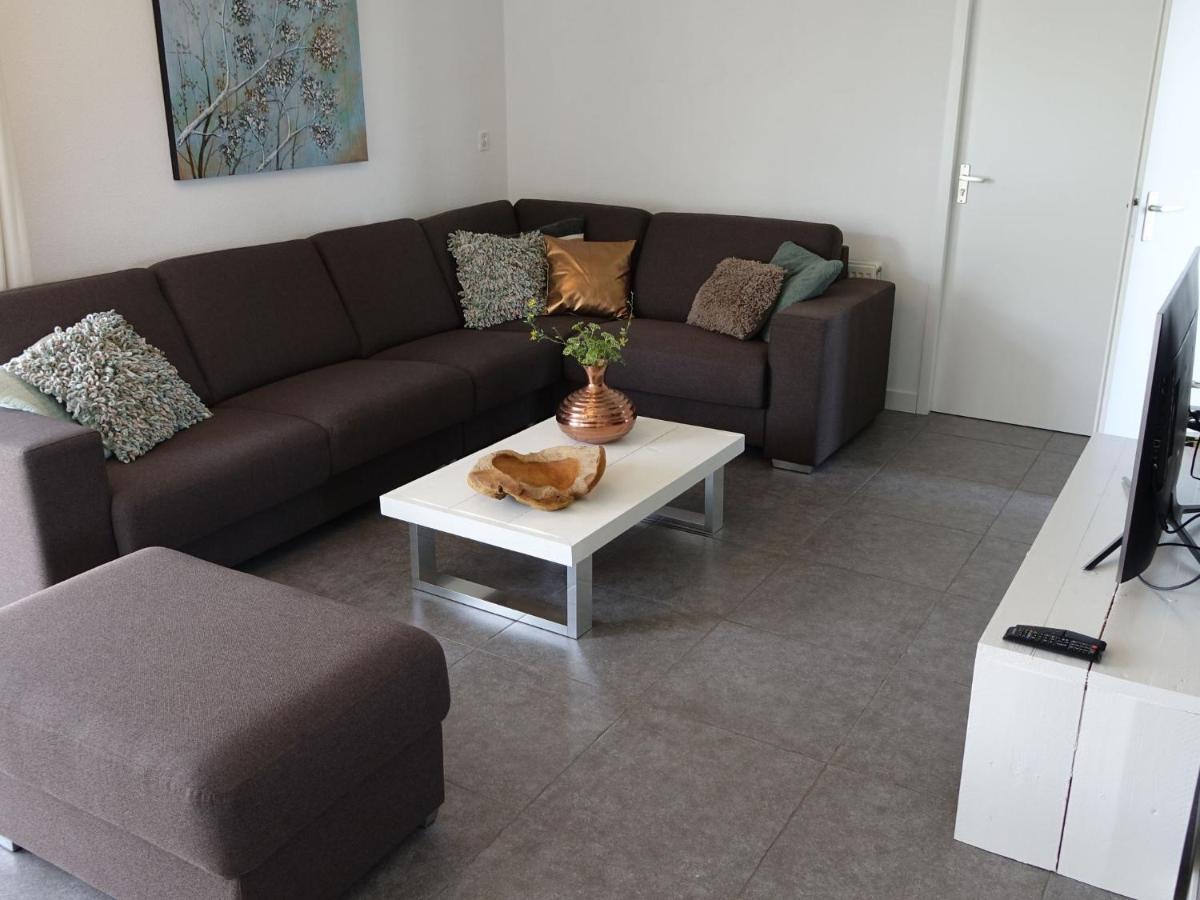 Lush Holiday Home In Earnew Ld Earnewâld Zewnętrze zdjęcie
